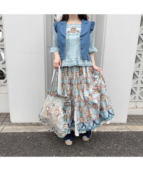 セール中⭐︎ピンクハウス　お洒落なフラワーデニムベスト　新品 PINK HOUSE（ピンクハウス） ベスト ジレ クレストフラワー刺繍使い