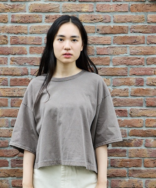HYEON売り切れ人気商品！ピンク カットアウトスリーブ Tシャツ HYEON売り切れ人気商品！ピンク カットアウトスリーブ Tシャツ