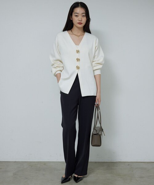 GALLARDAGALANTE（ガリャルダガランテ） ニット セーター ビジューV