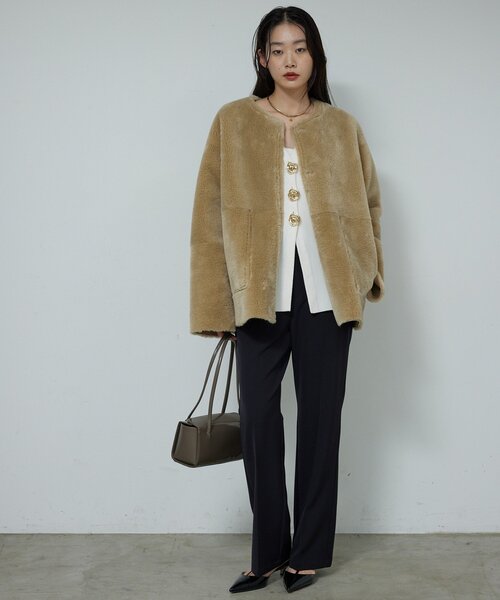 GALLARDAGALANTE（ガリャルダガランテ） ニット セーター ビジューV