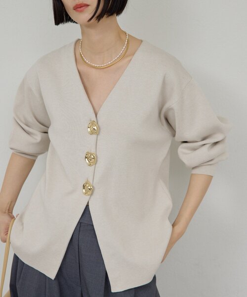 GALLARDAGALANTE（ガリャルダガランテ） ニット セーター ビジューV