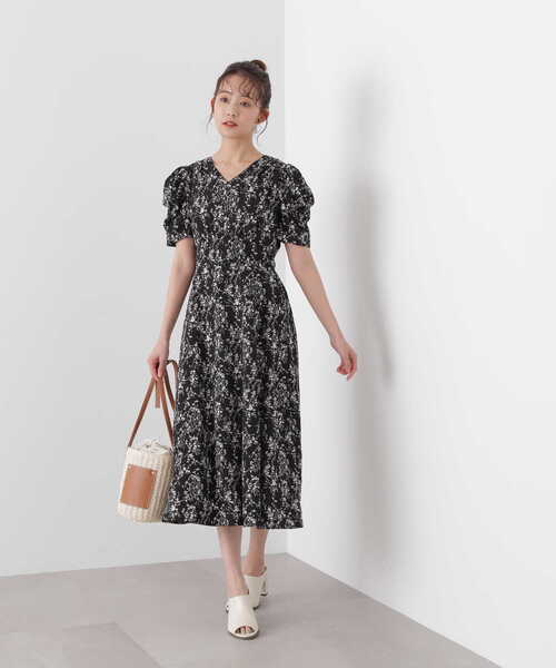 「N.（N. Natural Beauty Basic）」 半袖ワンピース MEDIUM ホワイト系その他 レディースの画像