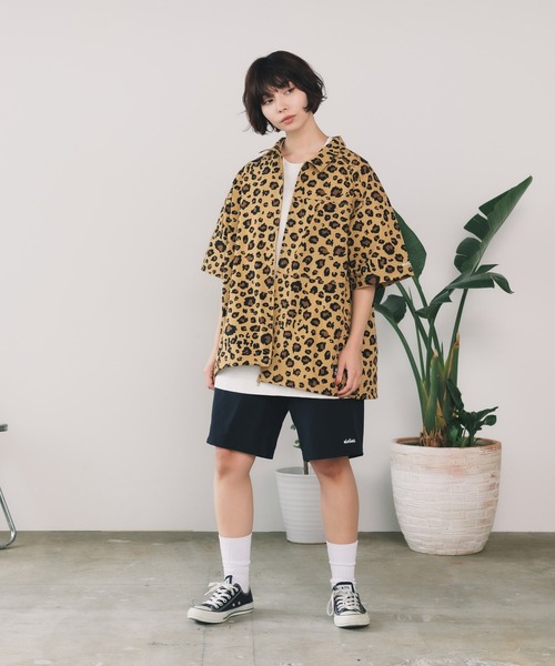 WILD THINGS（ワイルドシングス） シャツ PRINT SLANT S/S SHIRT