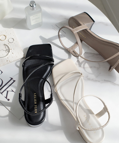 AmiAmi サンダル 秒で履ける！スクエアトゥ ゴムストラップ 華奢 4cm