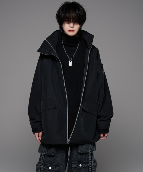 ADRER シンセティックレザーマウンテンパーカー ADRER（アドラー）の「synthetic leather mountain parker
