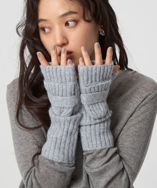 UGG Australia（アグオーストラリア） 「UGG」 手袋 S/M ブラック