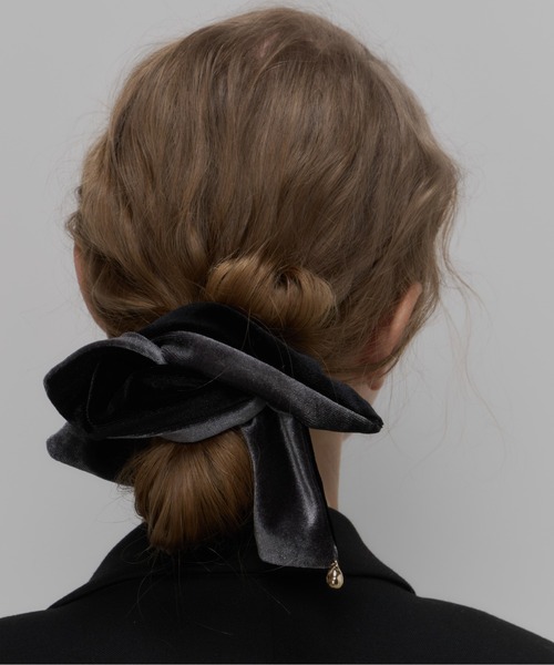 Su1.（スイ） シュシュ 「Su1.」リバーシブルベロアシュシュ