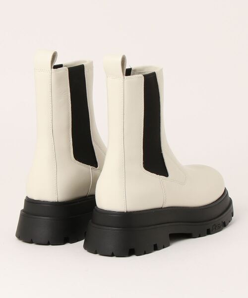 ASHアッシュショートブーツ新品未使用 ASH（アッシュ） ブーツ ASH/アッシュ「MARGOT」ベルト厚底ショート