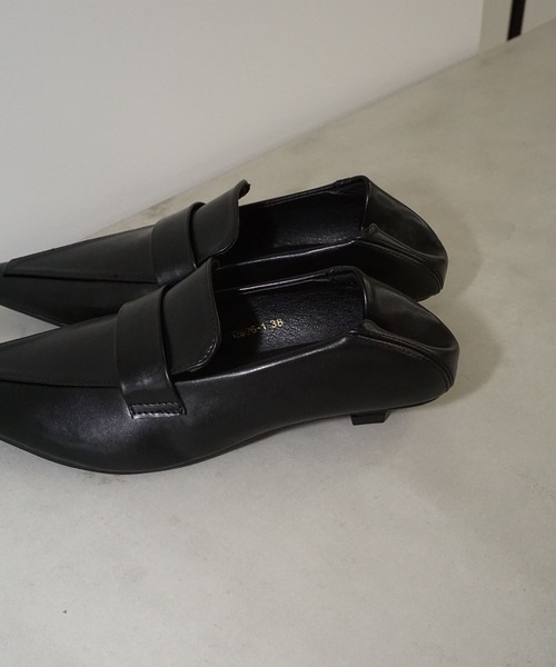 chuclla（チュクラ） ローファー ポインテッドトゥ ローファーライク