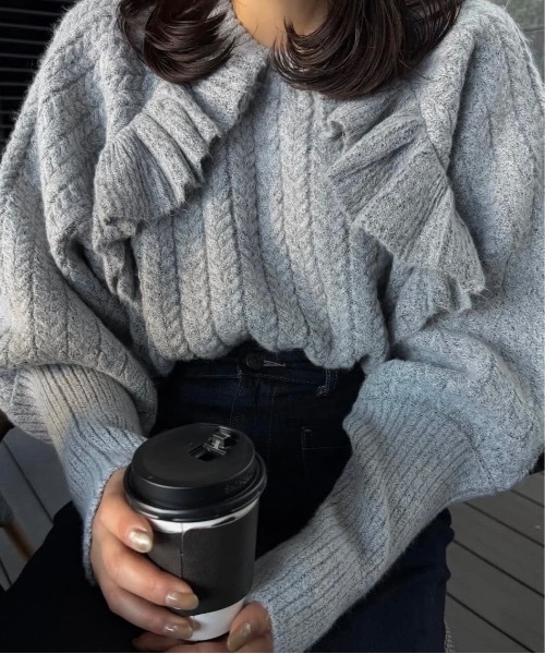 lawgy（ラウジー） ニット セーター cable frill raglan sleeve knit