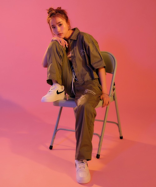 「atmos pink」 半袖シャツ S カーキ メンズ_画像5