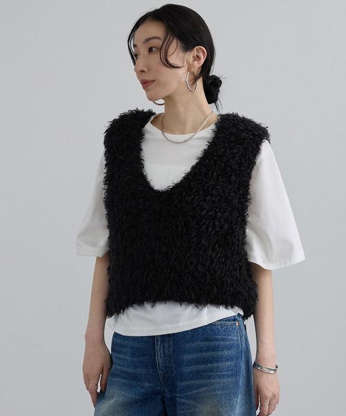 ベスト ジレ カーリーモヘアクロップドベスト レディースの画像