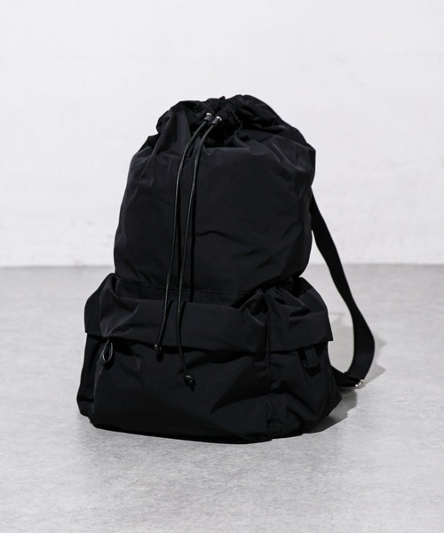 NANO universe（ナノ・ユニバース） デイバック リュック 「ESSENTIAL