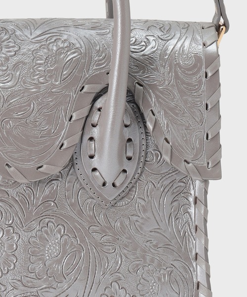 CARVING TRIBES ショルダーバッグ バッグ MetallicRSTH レディース