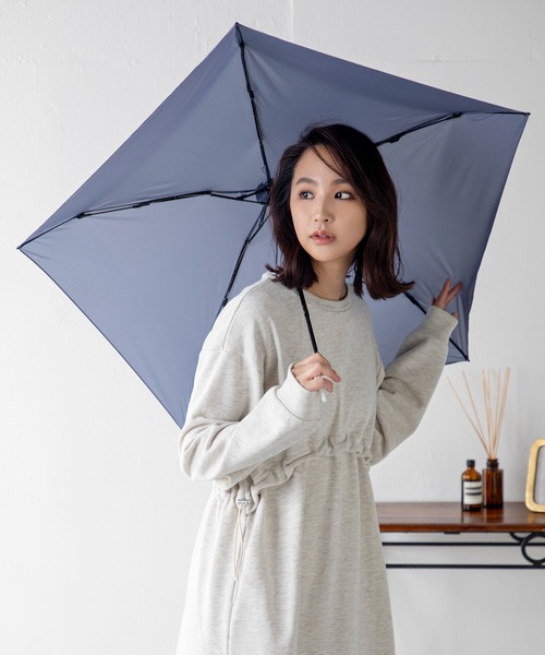 サントリーなっちゃん・レモンの初恋・折りたたみ傘・新品未使用 サントリーなっちゃん・レモンの初恋・折りたたみ傘・新品未使用