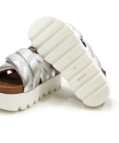 「Minnetonka」 フラットサンダル 5 シルバー レディース_画像6