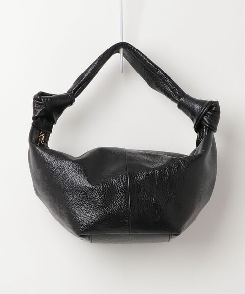 【極美品】AULENTTI KNOT BAG レザー　ワンショルダーバッグ 極美品】AULENTTI KNOT BAG レザー ワンショルダーバッグ AULENTTI