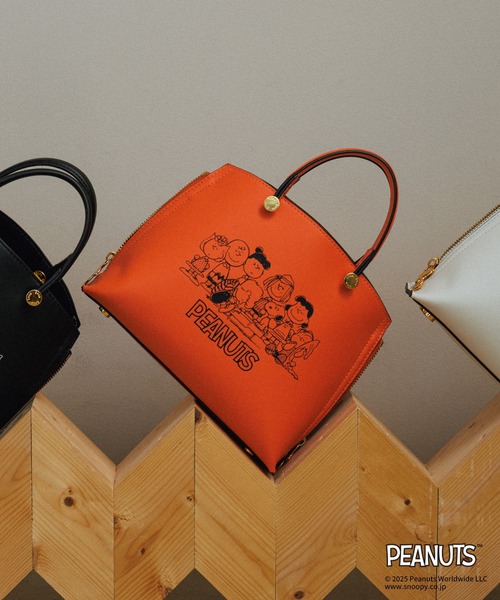 E'POR（エポール） ハンドバッグ 「E'POR×PEANUTS」別注 Y BAG Mini
