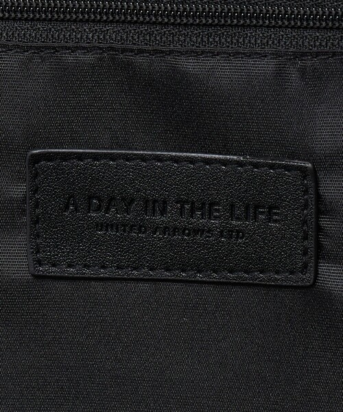 デイバック リュック スクエア オンオフ デイパック-撥水-「A DAY IN THE LIFE」 メンズの画像