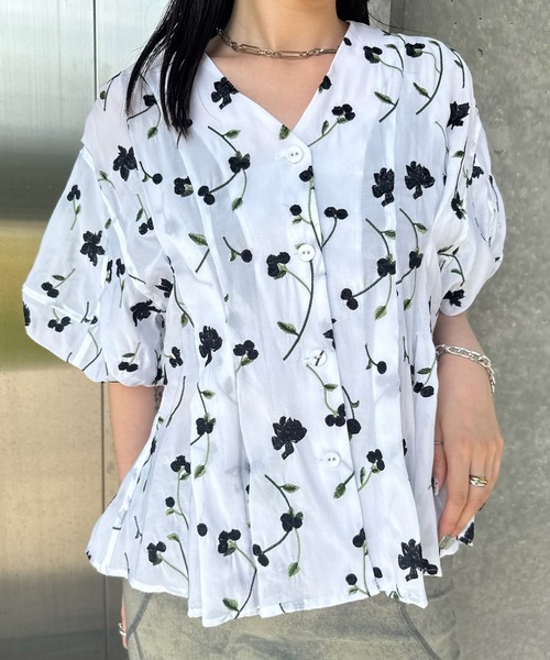 Ameri（アメリ） ブラウス シャツ 夏 半袖 LUCIA BERRY EMBROIDERY