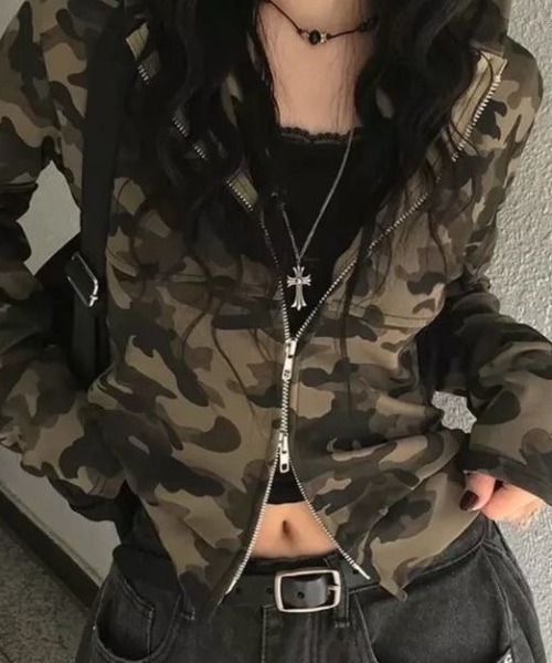 SHERU パーカー 迷彩柄ジップパーカー クロップド丈 フード付き 長袖 