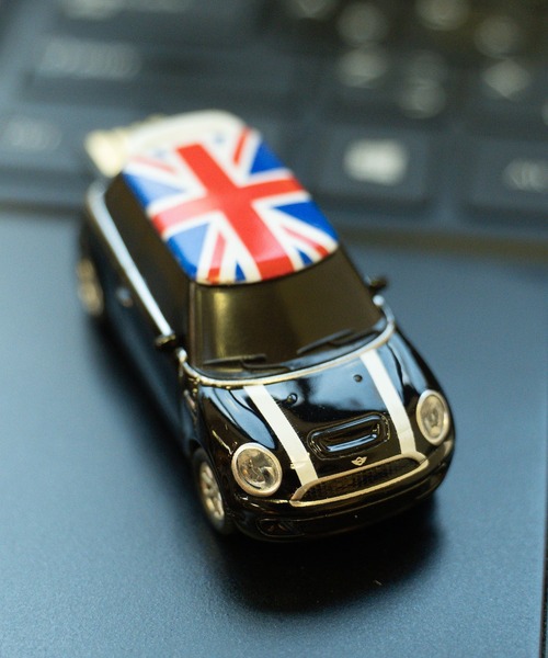 未使用MINI COOPER USB 2.0 Drive THE BAREFOOT USBメモリー ミニクーパー ライト付き mini cooper