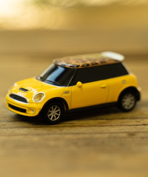 未使用MINI COOPER USB 2.0 Drive THE BAREFOOT USBメモリー ミニクーパー ライト付き mini cooper