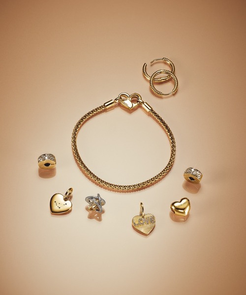 PANDORA（パンドラ） ピアス Pandora Moments スモール チャーム