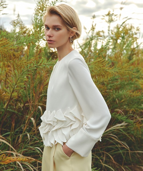 シャツ ブラウス 「LOULOU WILLOUGHBY」ラッフルコサージュ 