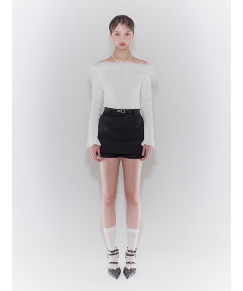 エイミーイストワール eimy istoire フェイクフェザートリムオフショルニットトップス （WHITE） フェイクフェザートリムオフショルニットトップス（ニット