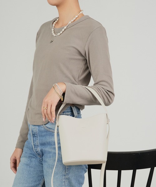 YAHKI（ヤーキ） ショルダーバッグ バッグ クロスボディバッグ 2026年