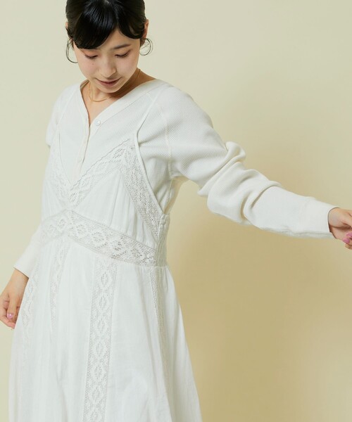 「Freada」 キャミソールワンピース ONE SIZE ホワイト レディースの画像