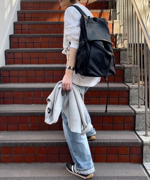 ☆美品☆ ear イアパピヨネ　リュック　ブルーグレー ear PAPILLONNER（イア パピヨネ） リュック FREE ブルー レディース