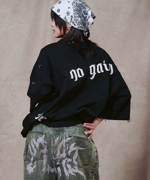 GALFY（ガルフィー） tシャツ 「GALFY」バチバチピアスTee