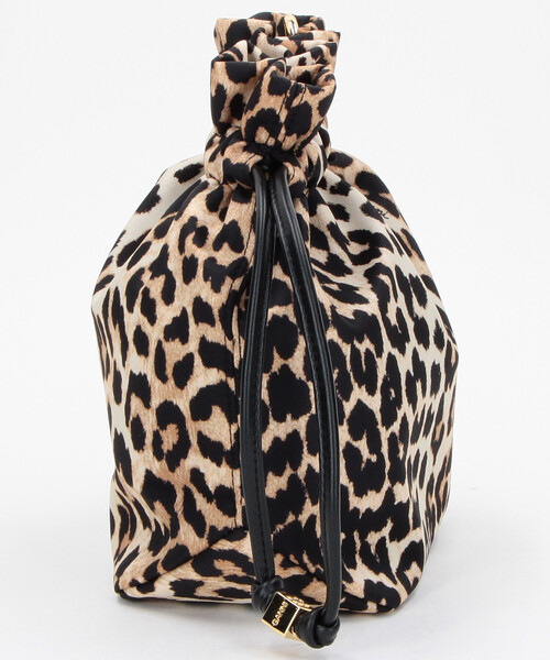 po♡　GANNIレオパードバック GANNI（ガニー） ハンドバッグ Pouch Printed Nylon / B3010069