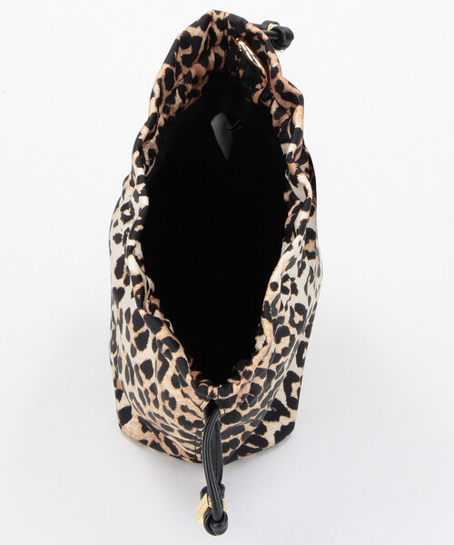 po♡　GANNIレオパードバック GANNI（ガニー） ハンドバッグ Pouch Printed Nylon / B3010069