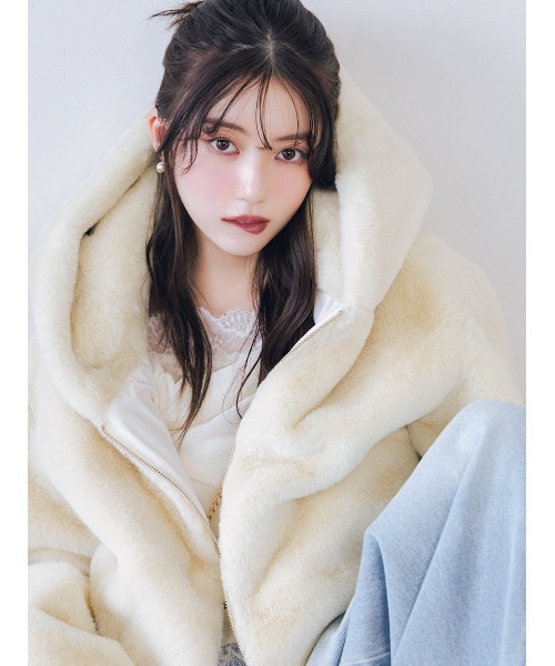 SNIDEL（スナイデル） tシャツ 「USAGI ONLINE/ZOZOTOWN限定」レース