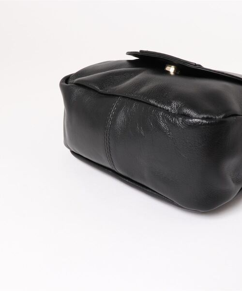 tsumori chisato CARRY（ツモリチサトキャリー） ショルダーバッグ