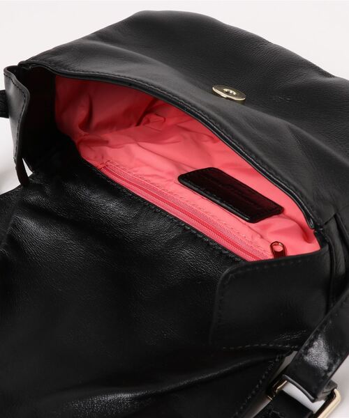 tsumori chisato CARRY（ツモリチサトキャリー） ショルダーバッグ