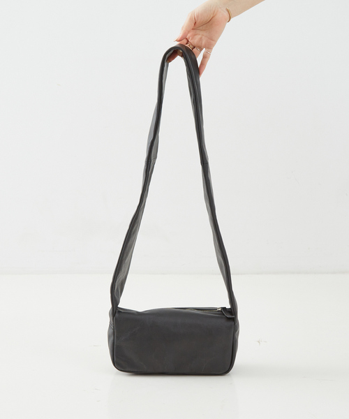 YArKA ヤーカ　ワンハンドルショルダーバッグ 本革 レザー ブラック YArKA ショルダーバッグ バッグ 「YArKA/ヤーカ」ワンハンドル