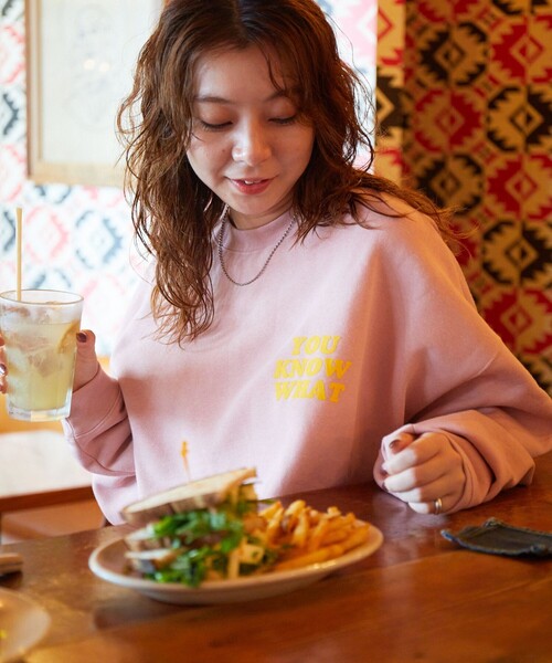 トレーナー スウェット 限定展開 YOU KNOW WHAT×FREAK'S STORE 別注 ビッグシルエット フロッキープリント クルーネックスウ | FREAK'S STORE | 20