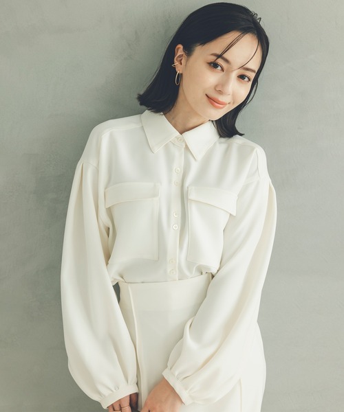 anuans ホワイト シャーリングボリュームブラウス anuansシャーリング