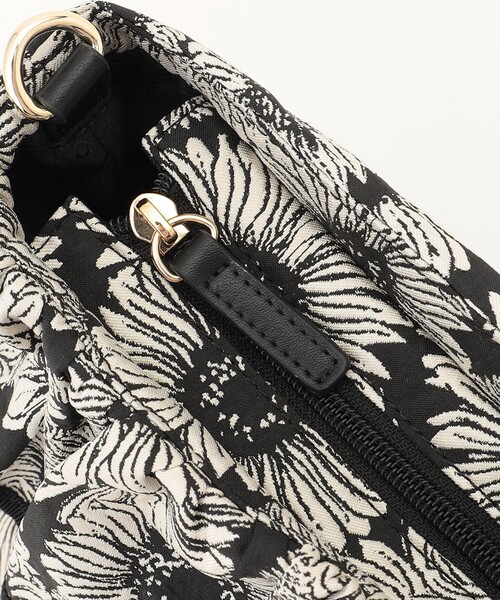 TOCCA（トッカ） ショルダーバッグ バッグ FRILL POCHETTE ポシェット