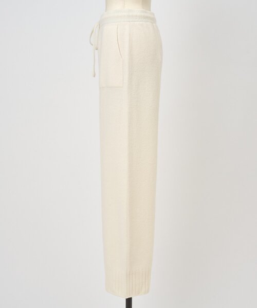 BEARDSLEY（ビアズリー） パンツ 「UMARMUNG」ウールニットパンツ