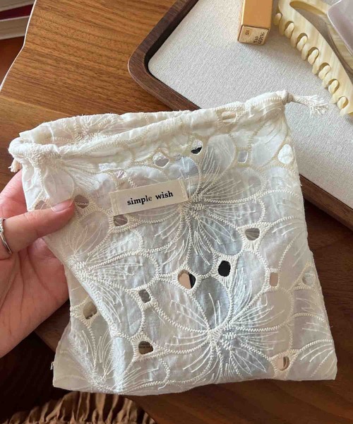 VIBGYOR バッグインバッグ ポーチ FReePLACe/レース 刺繍 ミニ 巾着