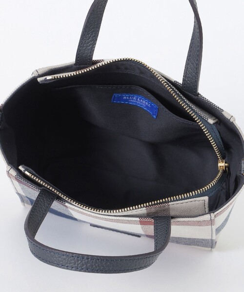 BLUE LABEL CRESTBRIDGE（ブルーレーベルクレストブリッジ