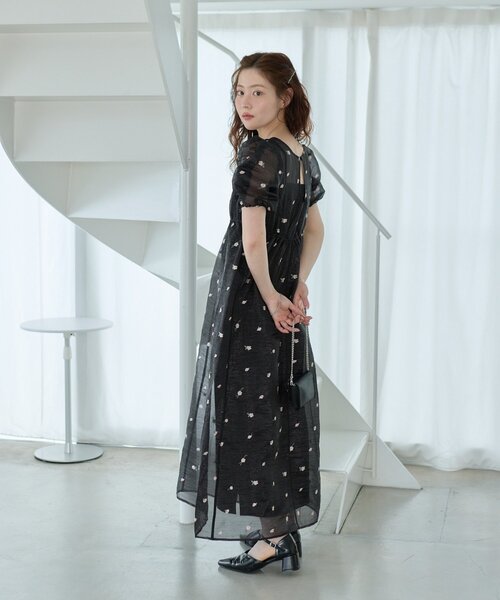 ワンピース 「結婚式/オケージョン/低身長サイズ/2サイズ展開」フラワーオーガンジーワンピースの画像