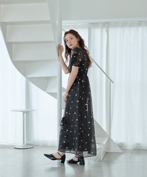 ワンピース 「結婚式/オケージョン/低身長サイズ/2サイズ展開」フラワーオーガンジーワンピースの画像