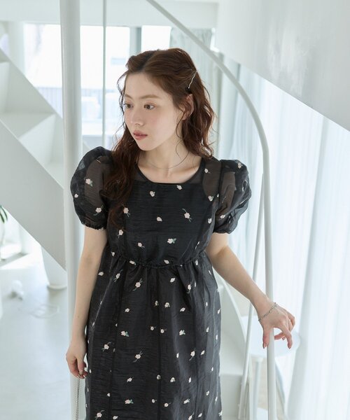 ワンピース 「結婚式/オケージョン/低身長サイズ/2サイズ展開」フラワーオーガンジーワンピースの画像