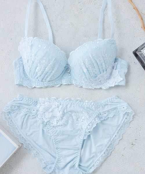 Dolce Fiora（ドルチェ フィオラ） ブラジャー ショーツセット